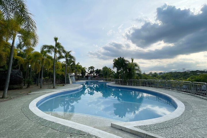 Pool 149 of 200