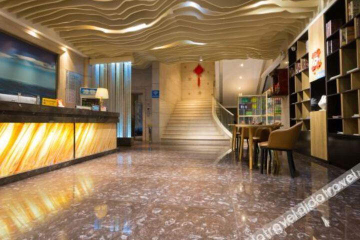 Hotel Interior 18 of 29