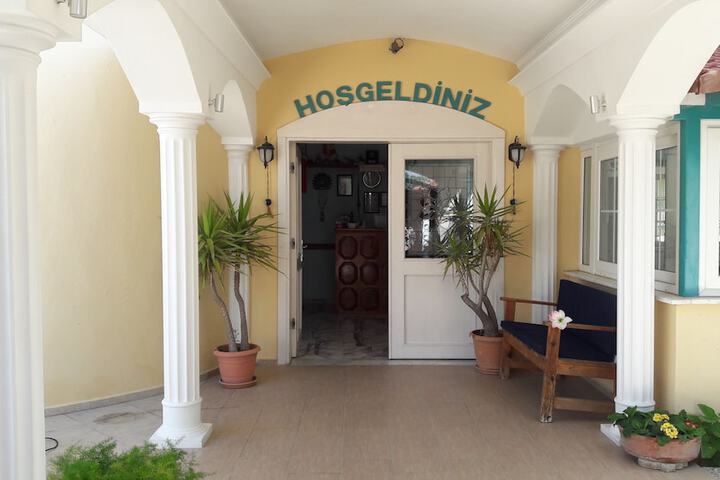 Hotel 65 of 74