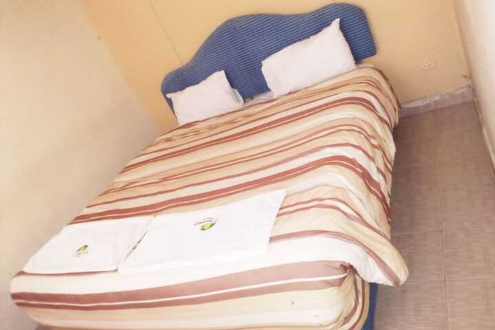 Room 11 of 21