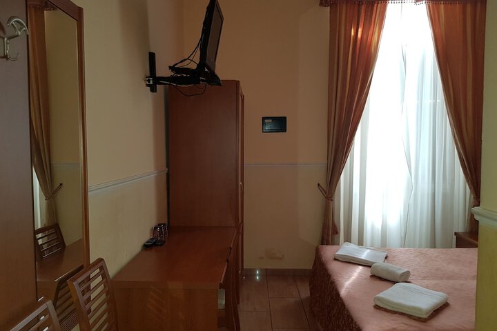 Room 55 of 73
