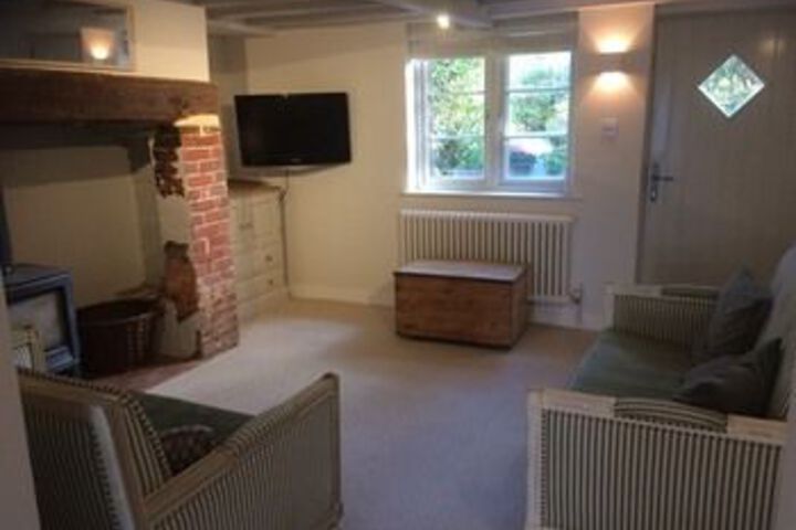 Room 25 of 28
