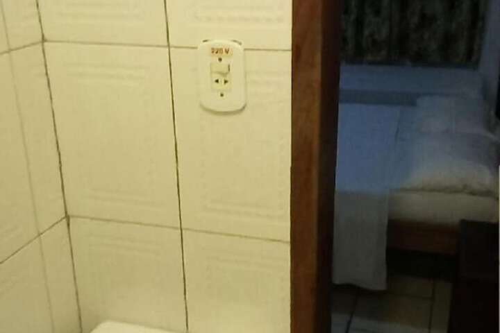 Room 19 of 29