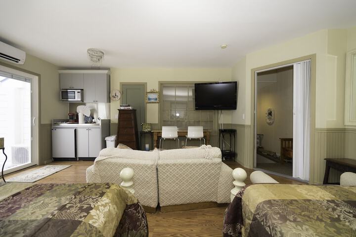 Room 54 of 384