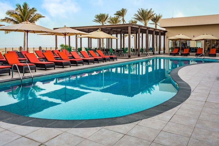 Pool 48 of 128