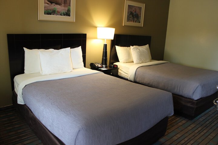 Room 9 of 26
