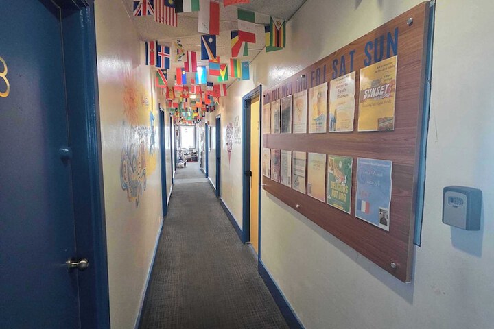 Room 75 of 91