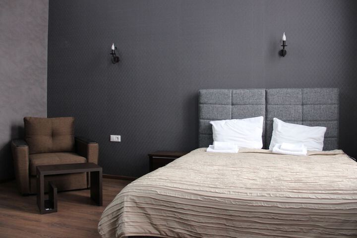 Room 11 of 65