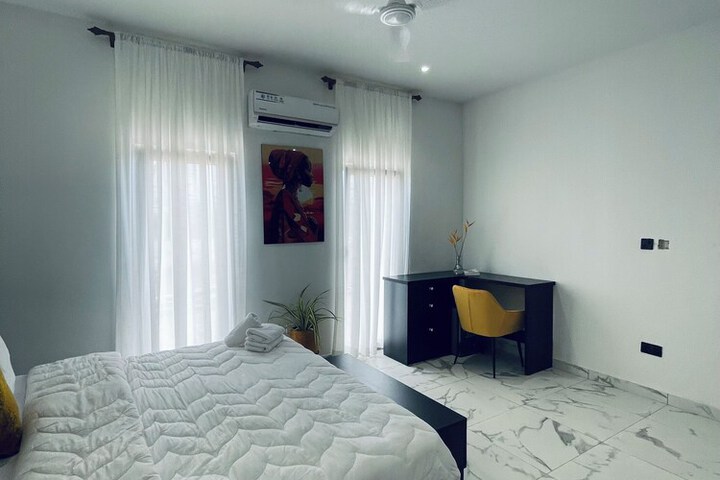Room 49 of 166