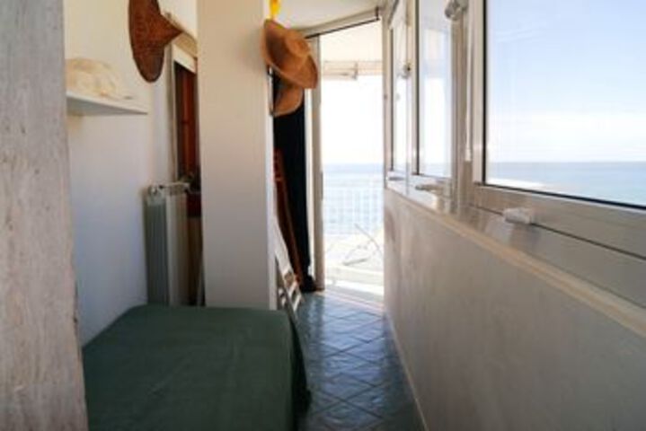 Room 12 of 55