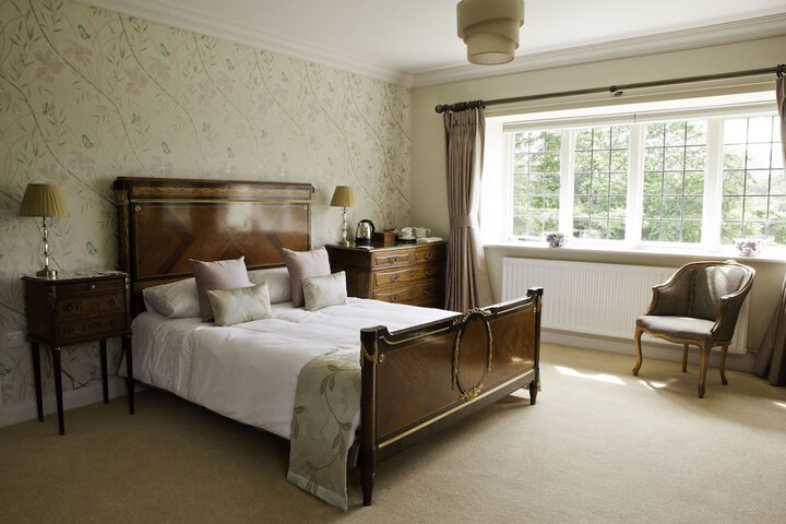 Room 27 of 128