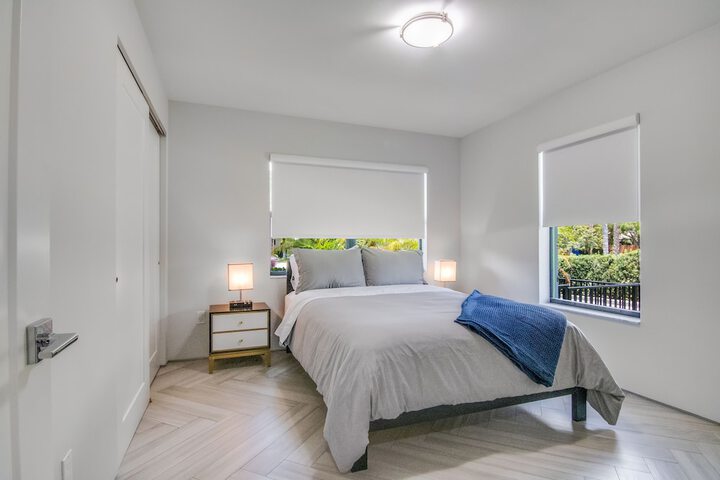 Room 5 of 23