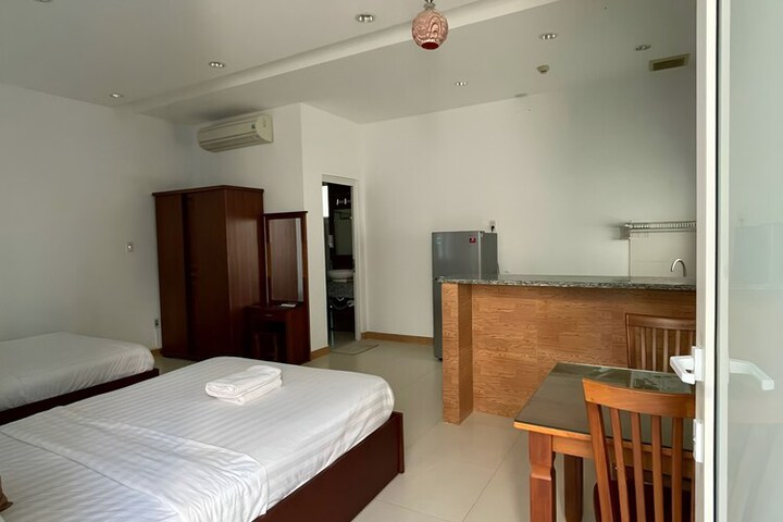 Room 13 of 46