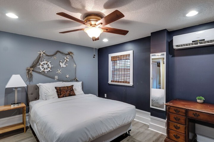Room 9 of 55