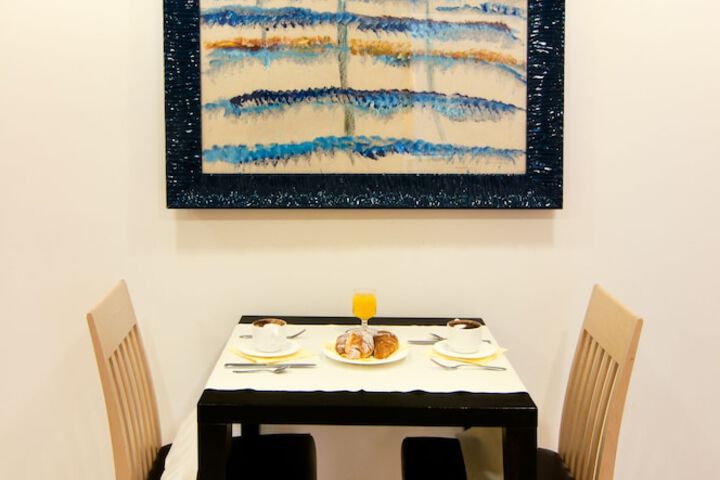 Dining 48 of 62