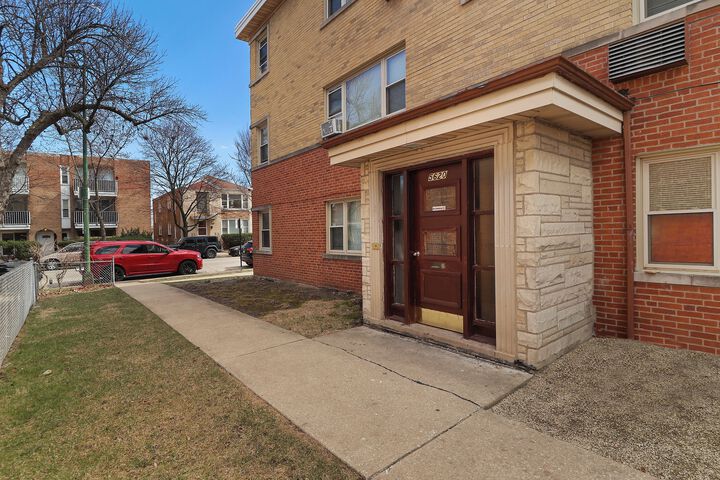 Image of Modern & Comfortable 1BR Apt