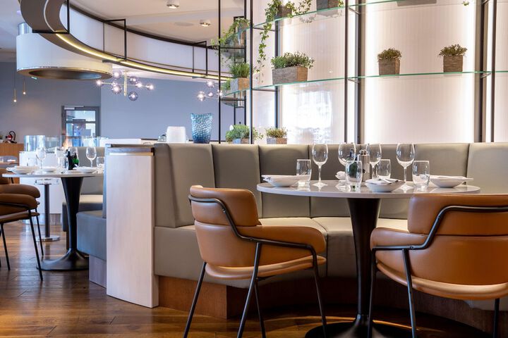 Dining 107 of 209