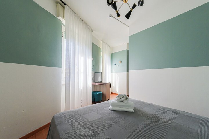 Room 91 of 241