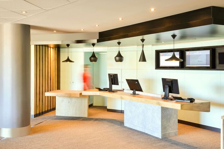 Hotel 129 of 132