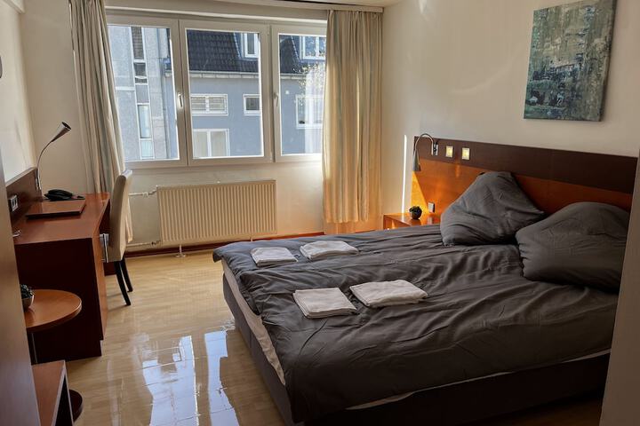 Room 14 of 52
