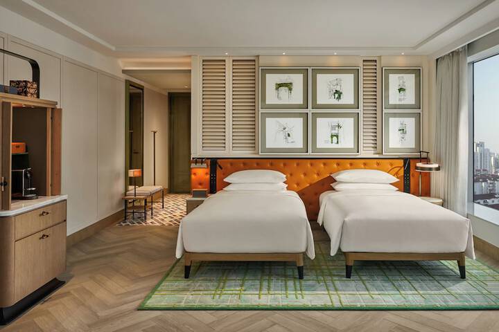 Room 18 of 75