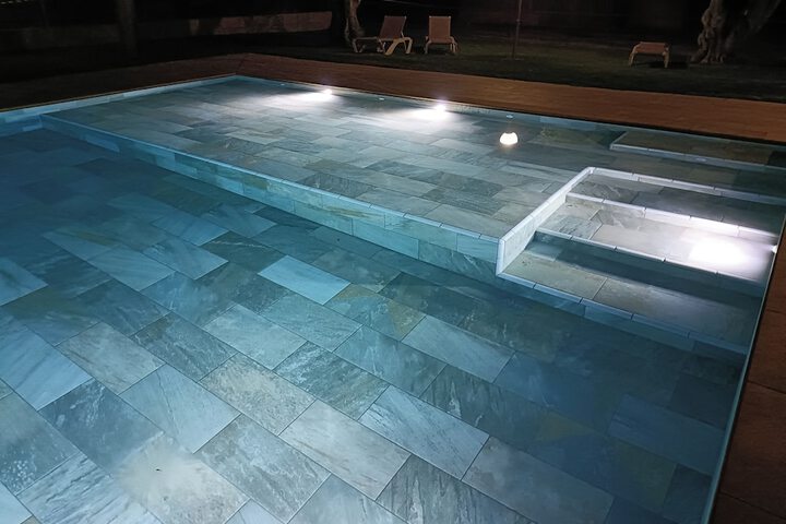 Pool 20 of 56