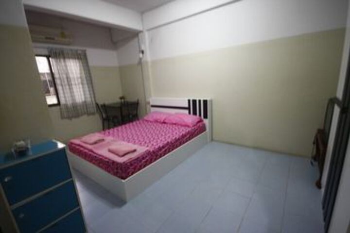 Room 22 of 47