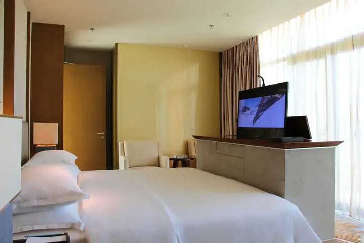Room 14 of 58