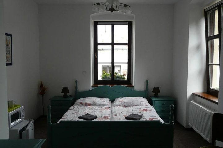 Room 3 of 11