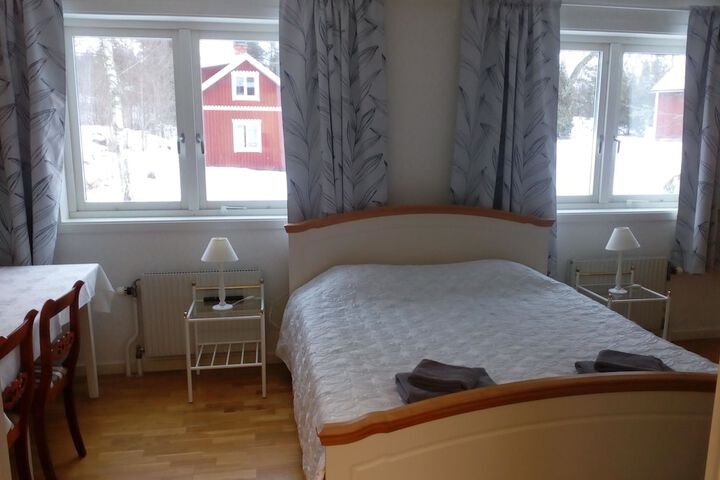 Room 10 of 63