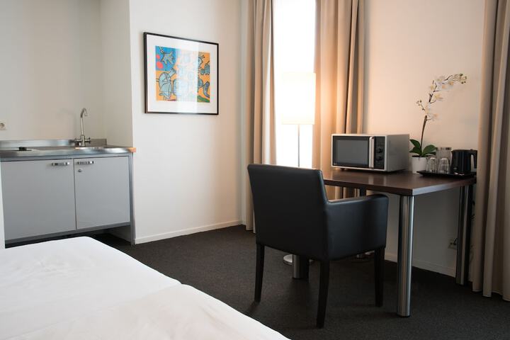 Private kitchenette