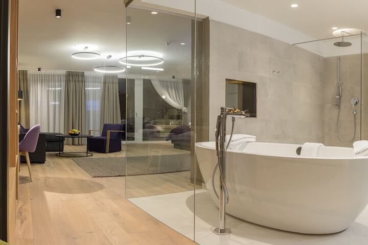 Bath Photo