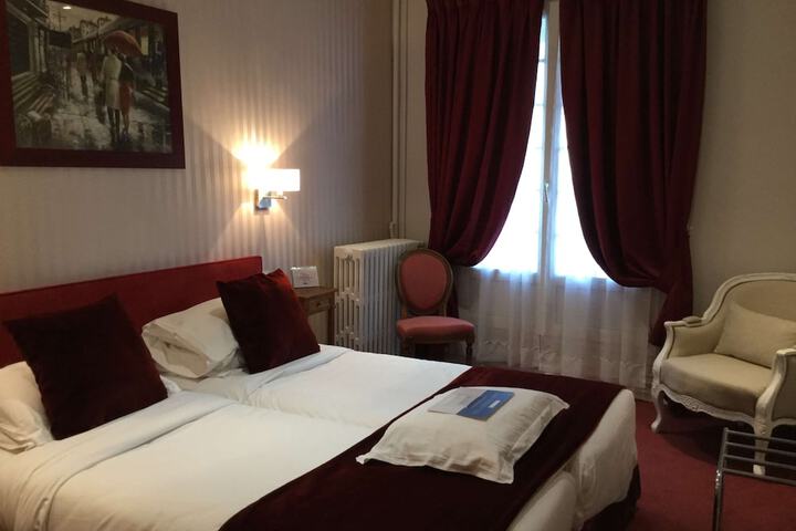 Room 50 of 225