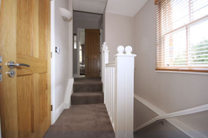 Room 6 of 20