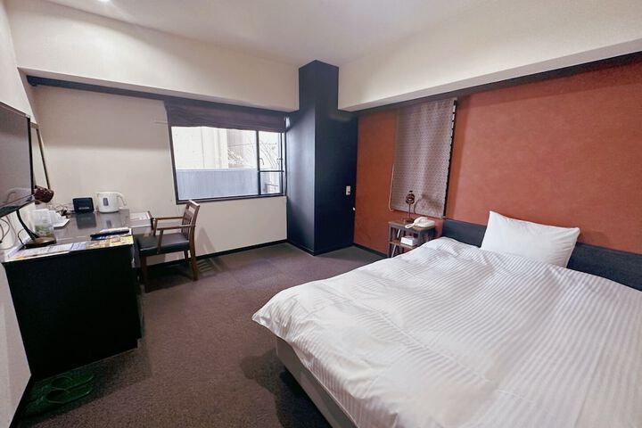 Room 21 of 44