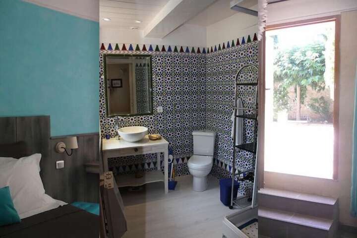 Room 16 of 17