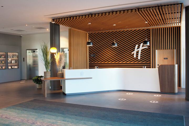 Hotel 68 of 74