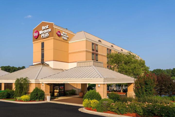 Photo of Holiday Inn Express Goldsboro