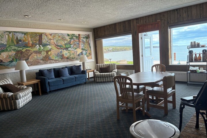Hotel Interior 7 of 75