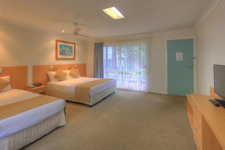 Room 12 of 81