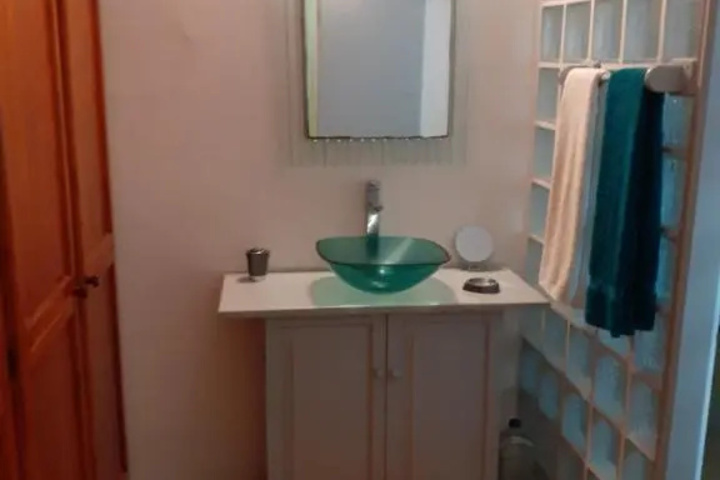 Room 7 of 15