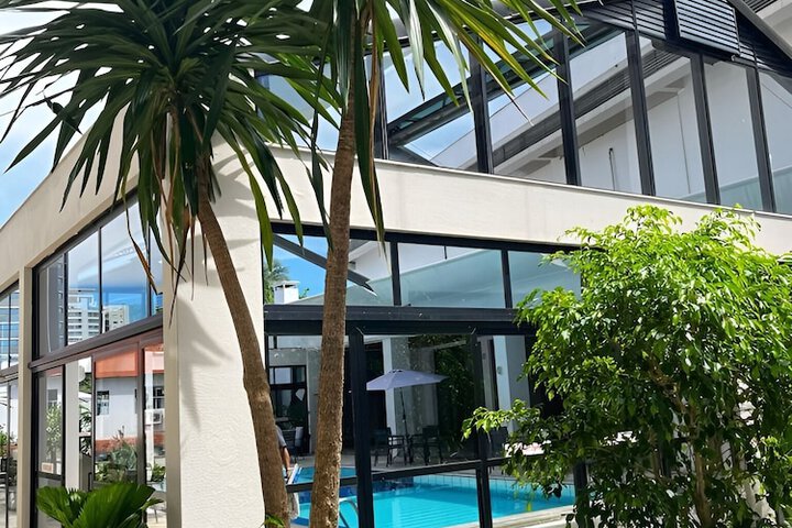 Hotel with Pool