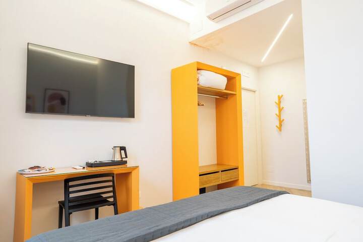 Room 7 of 29
