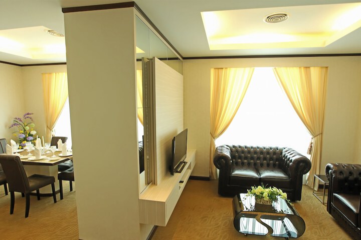 Room 27 of 55