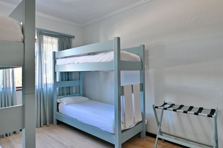Room 48 of 199