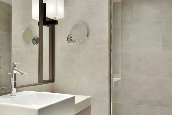 Bath Interior
