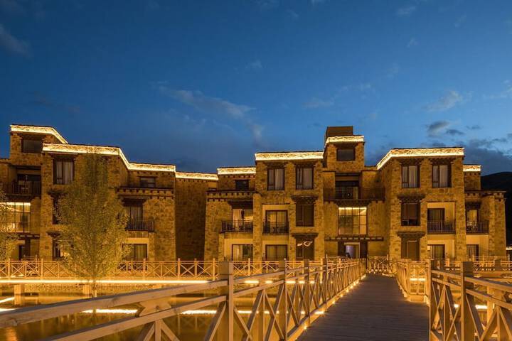 Hotel 7 of 8