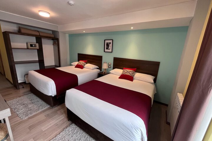 Room 26 of 167