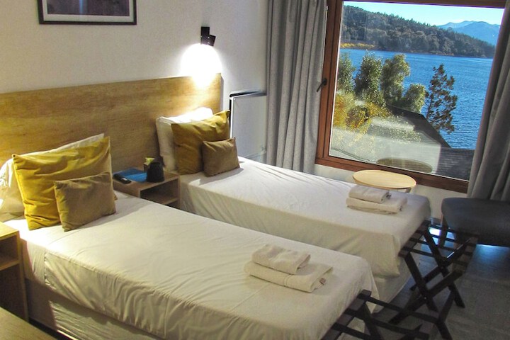 Room 13 of 48