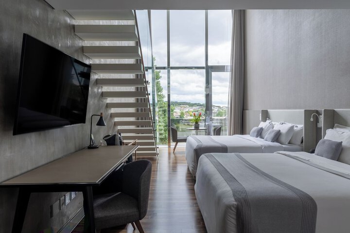 Room 15 of 67